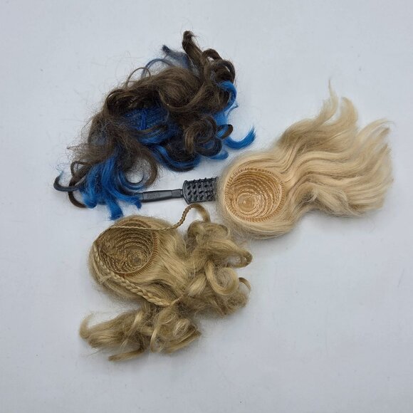 LIV Fashion Doll Nude Jointed Poseable Hayden 2009 With 3 Wigs & Brush - Picture 9 of 11